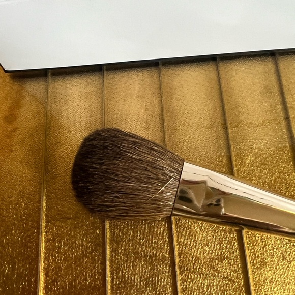 New Chanel makeup brush #7 - Picture 5 of 7